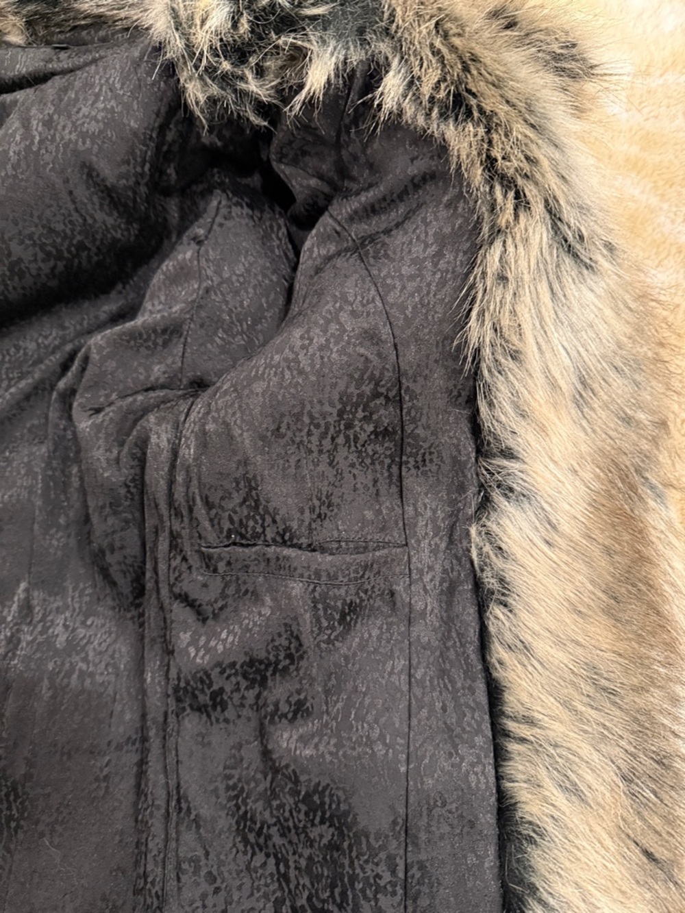 Vintage SPIRITHOODS 2019 Grey Wolf Med Classic Vegan Fur Peacoat Double Breasted - Picture 16 of 17